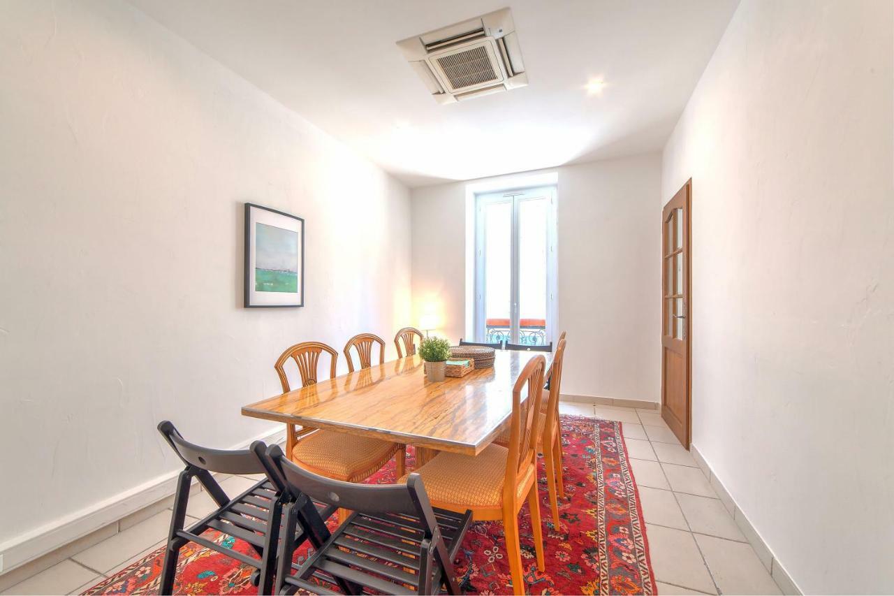 Lovely Large Familial In Nice, Minutes Walk To The Beach! Appartement Nice