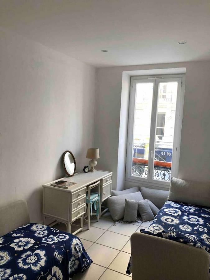 Lovely Large Familial In Nice, Minutes Walk To The Beach! Appartement Nice