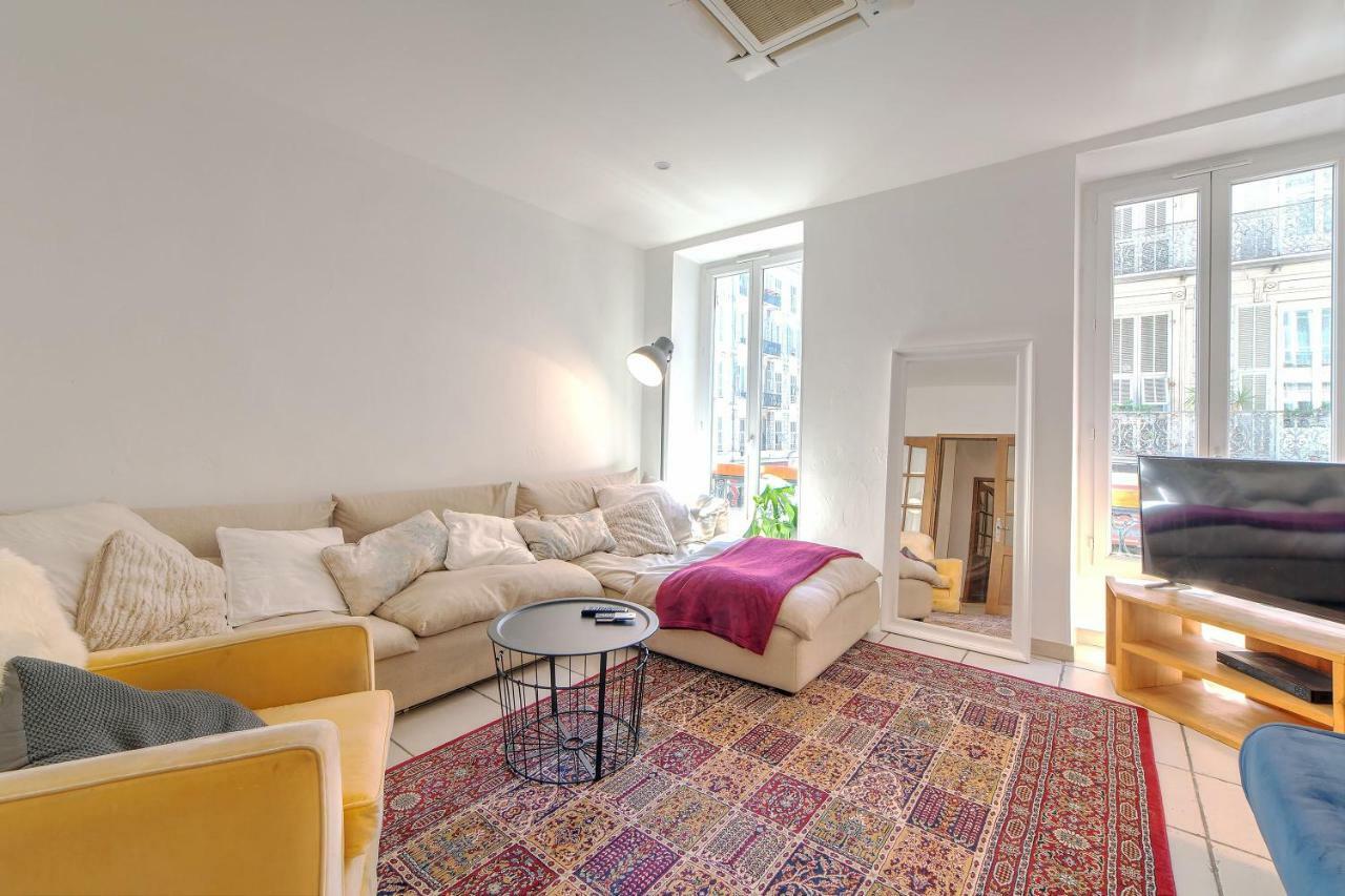 Apartment Lovely Large Familial In Nice, Minutes Walk To The Beach! Nizza